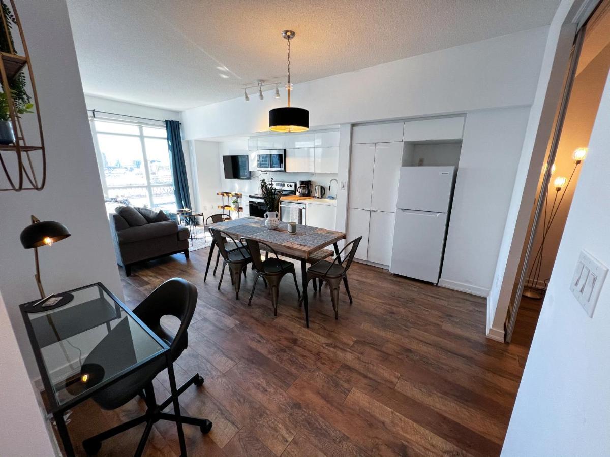 Simply Comfort. Elegant Apartments Dan Lecki 多伦多 外观 照片